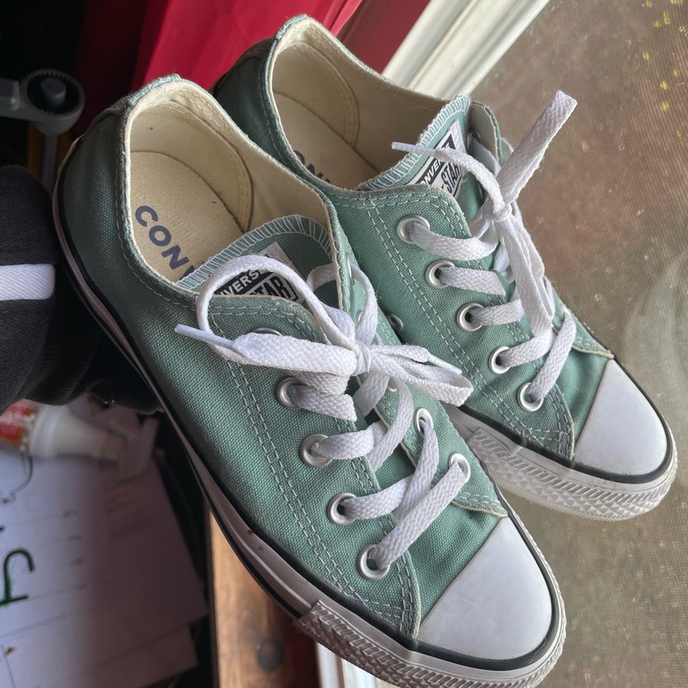 Converse